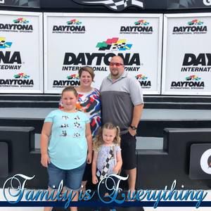 Meet your Posher, Jen